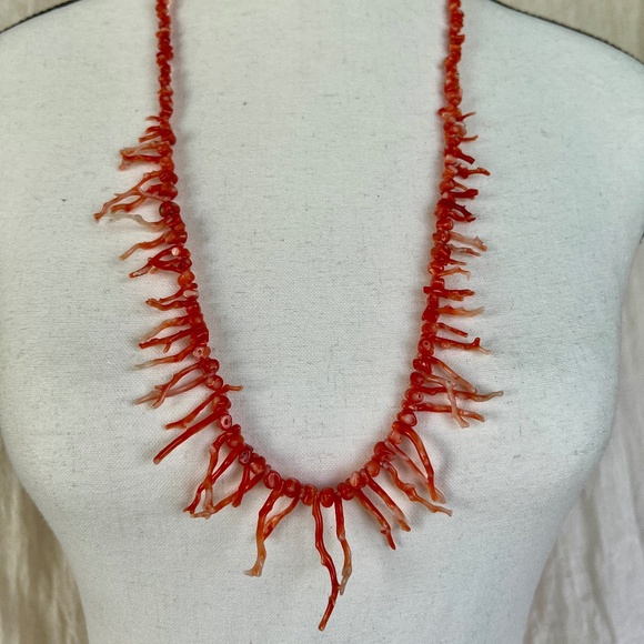 Signed Les Bernard Vintage Salmon Coral Branch Necklace – 28" – 1970s - Picture 1 of 9